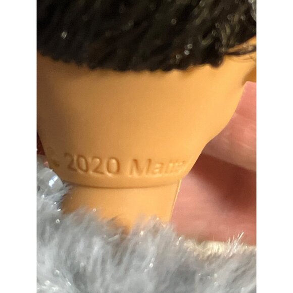 Mattel Disneys Zombies 2, Willa Lykensen Werewolf doll Wearing Rocker Outfit - Picture 5 of 11